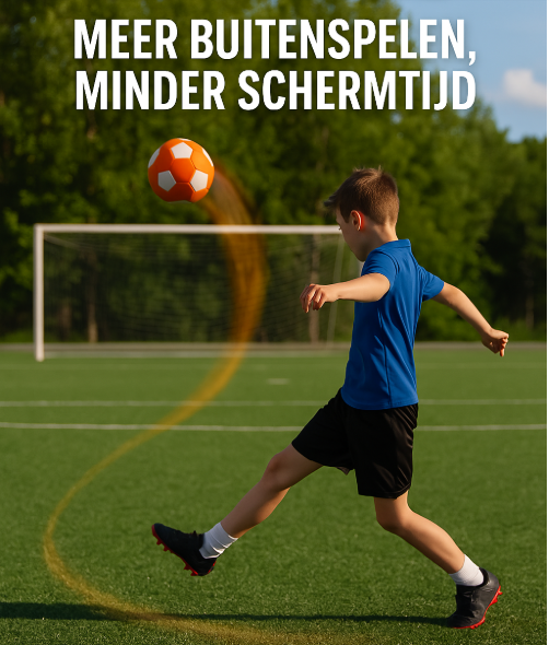 Jongen schopt de curvebal buiten, met de boodschap ´´meer buitenspelen, minder schermtijd´´
